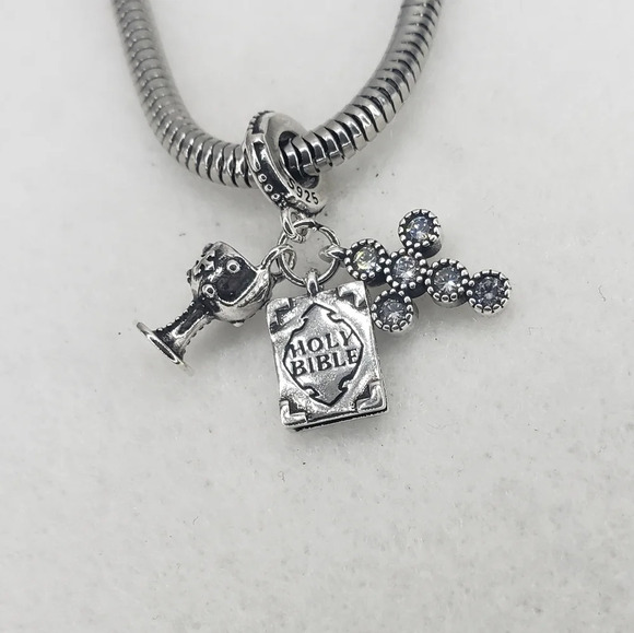 Bracelet Charm Holy Bible Sterling Silver 925 Dangle Charm Cross Bible Chalice - Picture 5 of 5